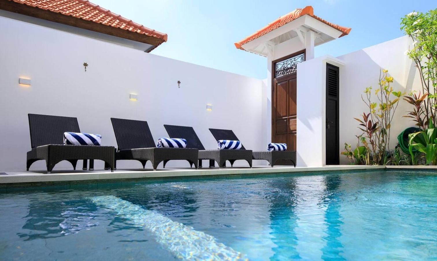 Villa Gorgeous 2 Bed Pool Villa, Walk To Seminyak (Bali)